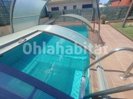 Casa (unifamiliar adosada), 214 m², seminuevo