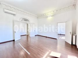 Alquiler oficina, 272 m², cerca de bus y tren, Calle de Roger de Llúria, 118