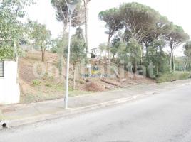 , 618 m²