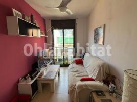 Dúplex, 81 m², seminuevo, Zona