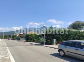 , 800 m²