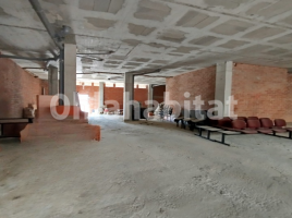 For rent business premises, 365 m², almost new