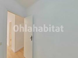 Pis, 53 m², prop de bus i tren, Calle de Calaf