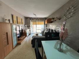 Pis, 105 m², Zona