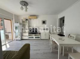 Piso, 50 m², Zona
