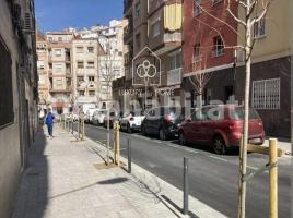 Piso, 50 m², Zona