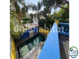 Casa (xalet / torre), 152 m², Calle Montseny, 87B