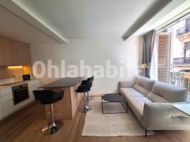For rent flat, 50 m², close to bus and metro, almost new, Colom