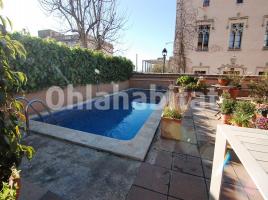 Casa (unifamiliar adosada), 270 m², cerca de bus y tren