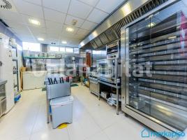 Alquiler local comercial, 131 m²