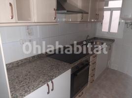Piso, 58 m², cerca de bus y tren