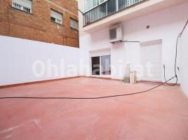 Pis, 75 m², prop de bus i tren, nou