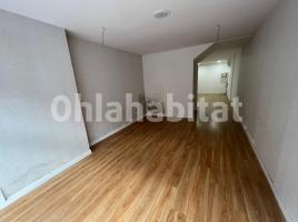 Local comercial, 79 m²,  (Caputxins) 