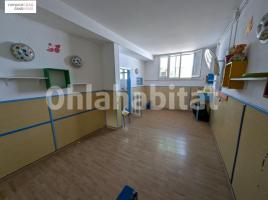 Houses (detached house), 534 m², near bus and train