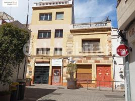 Houses (detached house), 534 m², near bus and train