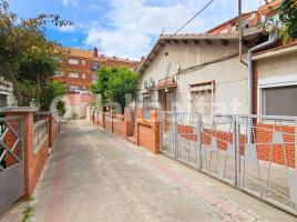 Houses (detached house), 117 m², near bus and train