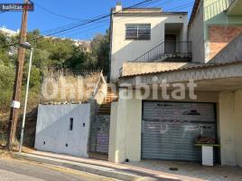 Casa (unifamiliar aïllada), 168 m², prop de bus i tren, nou