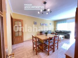 Flat, 69 m², near bus and train