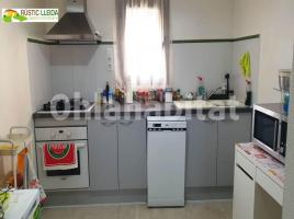  (casa rural), 226 m², près de bus et de train