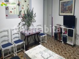  (casa rural), 226 m², près de bus et de train