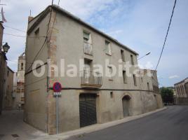 Casa (unifamiliar aislada), 436 m², cerca de bus y tren