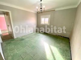 Piso, 50 m², cerca de bus y tren