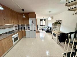 Dúplex, 70 m², prop de bus i tren, seminou