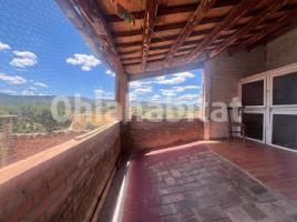 Houses (detached house), 288 m², near bus and train