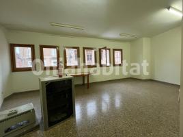 Casa (unifamiliar aïllada), 86 m², prop de bus i tren