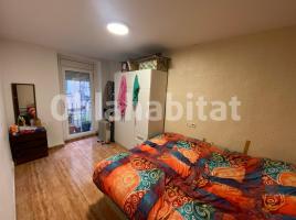 Flat, 70 m², near bus and train