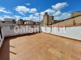 Flat, 89 m², near bus and train