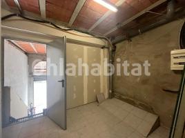 Nave industrial, 132 m²