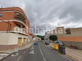 Piso, 100 m², cerca de bus y tren