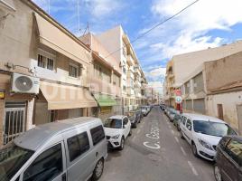 Pis, 95 m², prop de bus i tren