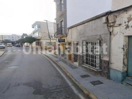 Flat, 72 m², near bus and train