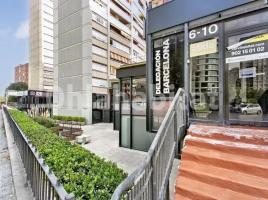 Oficina, 708 m²