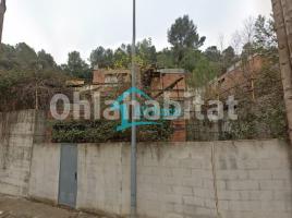 Casa (unifamiliar aislada), 459 m², cerca de bus y tren, seminuevo