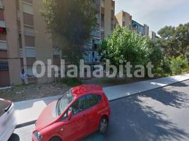 Pis, 69 m², prop de bus i tren