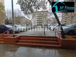 Local comercial, 77 m²