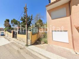 Houses (terraced house), 162 m², near bus and train, almost new