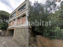 Casa (casa rural), 836 m², prop de bus i tren
