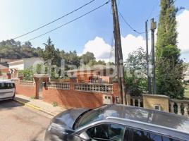 Flat, 209 m², near bus and train