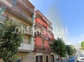 Pis, 101 m², prop de bus i tren