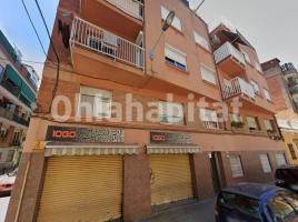 Pis, 74 m², prop de bus i tren