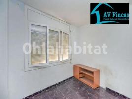 Pis, 74 m², prop de bus i tren