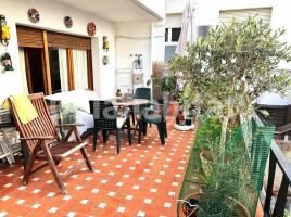 Pis, 146 m², prop de bus i tren