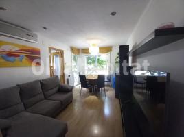 Piso, 75 m², cerca de bus y tren
