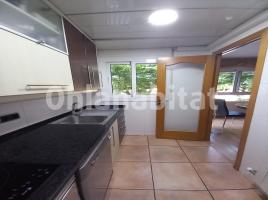 Piso, 75 m², cerca de bus y tren