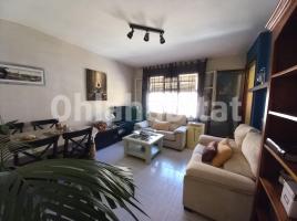 Pis, 75 m², prop de bus i tren