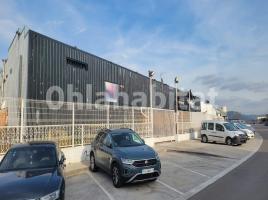 , 940 m²